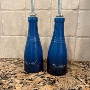 Le Creuset Blue Oil & Vinegar Set